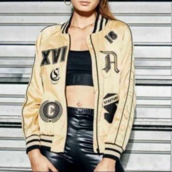 LF pumper Spartans gold Jacket ⭐️ NWT - Picture 3 of 14